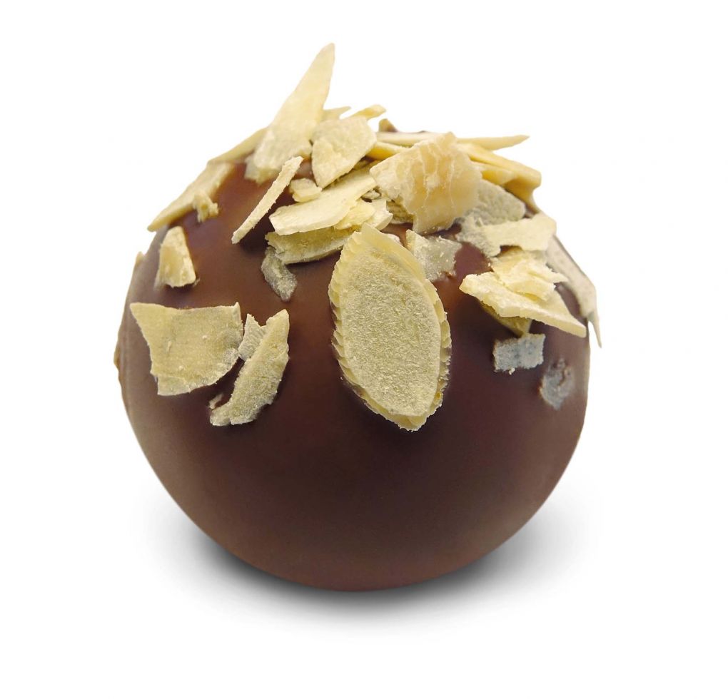 Edelpraline Grand Cru mit Edelbrand - Schokolade - Nougat - Schweizer Schokolade - Pralinen - Schoggistängeli - weisse Schokolade - Napolitains - Osterhase Schokolade- Krokant- Schokoriegel - Schokoladentafel - Milchschokolade - Tafelschokolade - Branche Schokolade - Nougat kaufen - Mandelkrokant - Schokoladengeschenke - Schokoladenherz - Schoggi Hasen